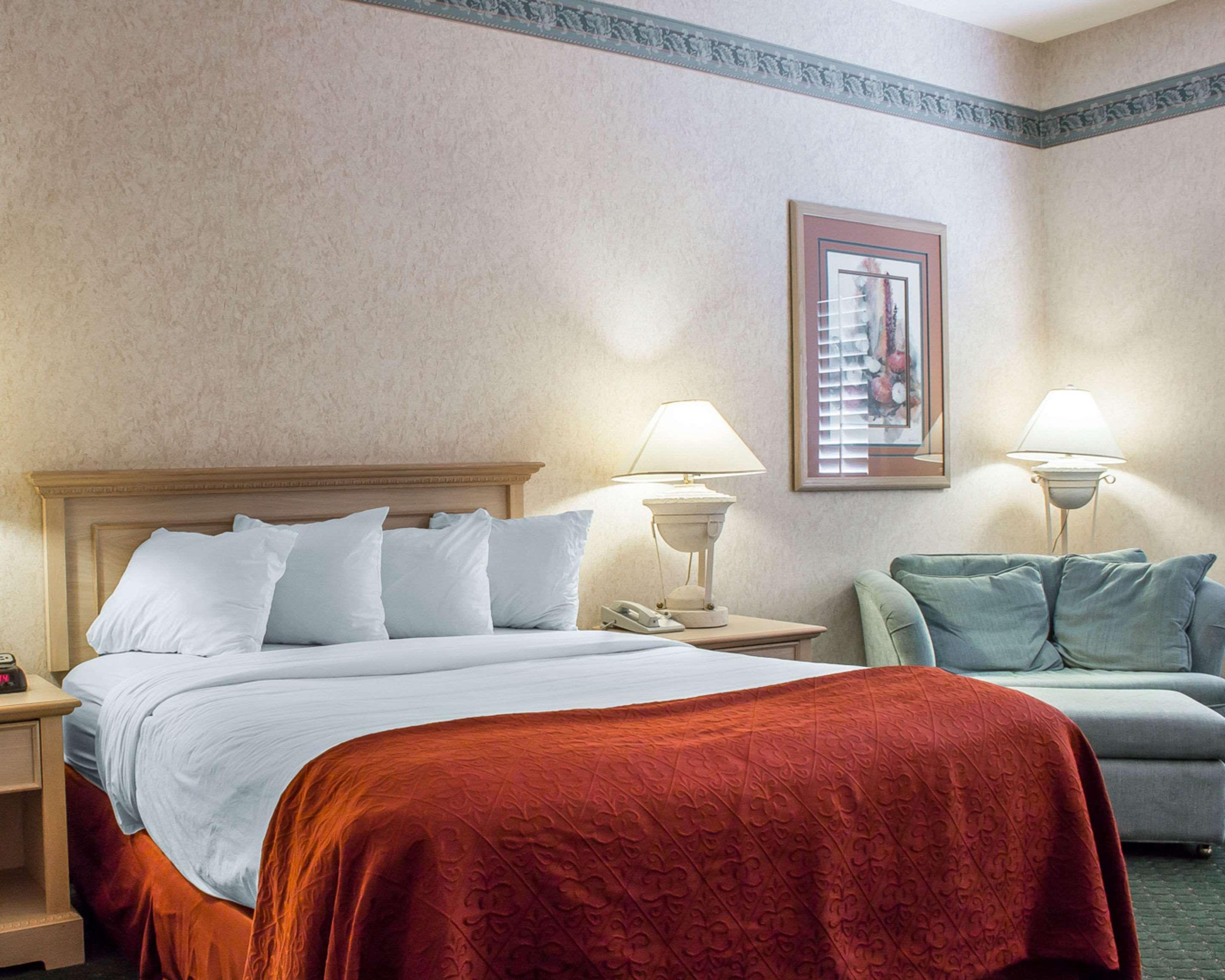Baymont By Wyndham Safford Hotel Exterior photo